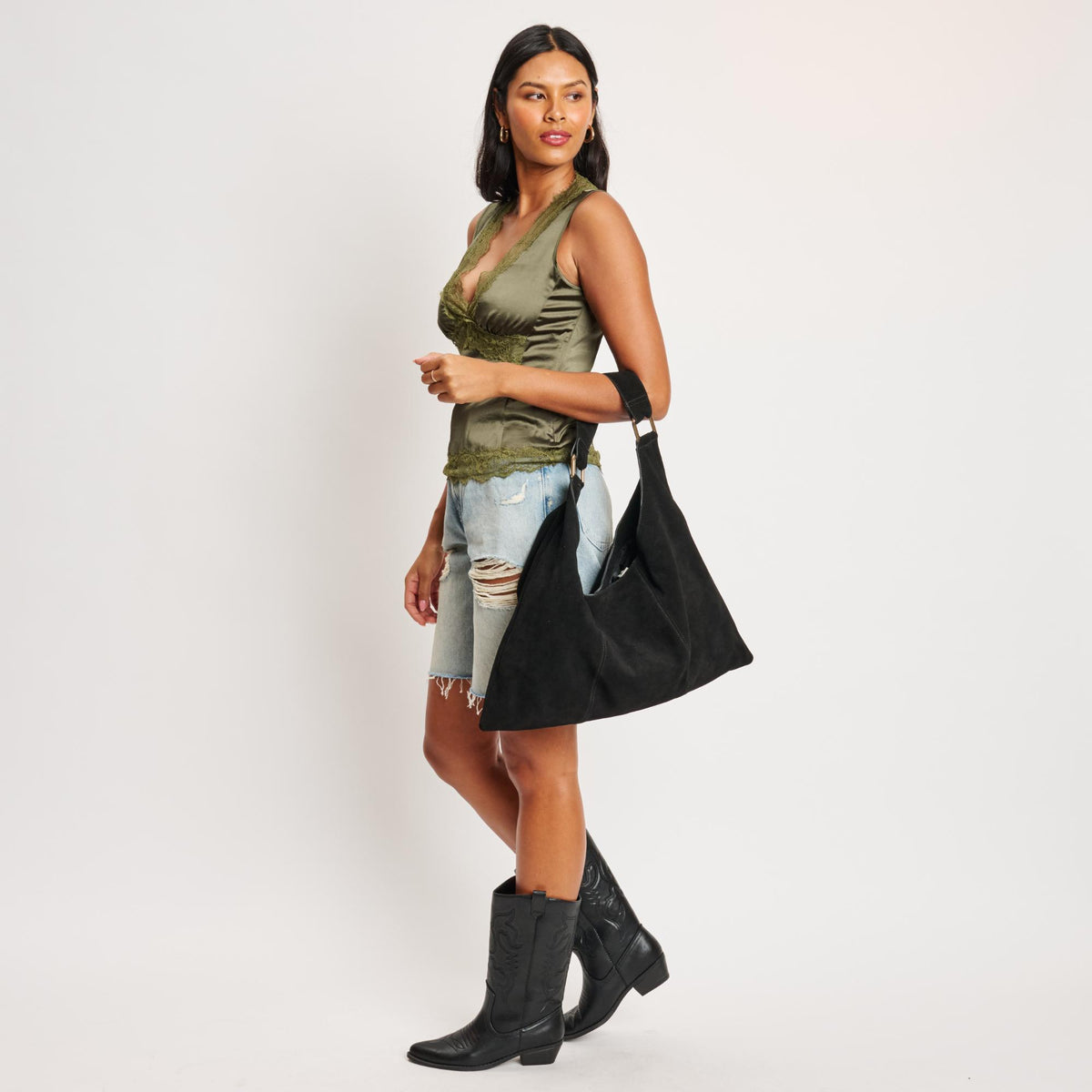 Woman wearing Black Moda Luxe Indie Hobo 842017138921 View 3 | Black