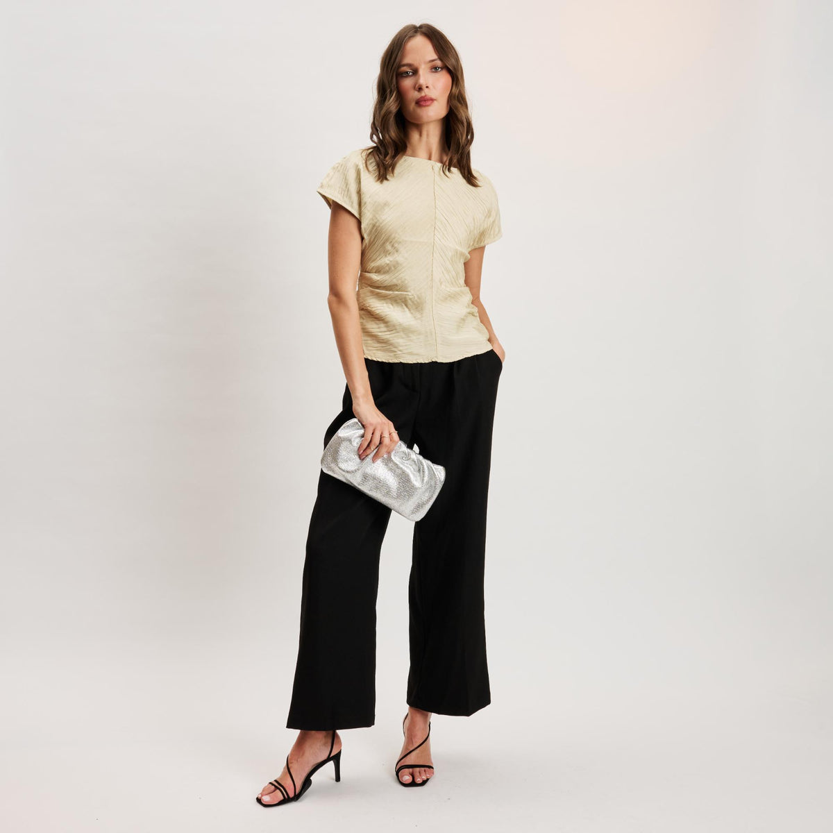 Woman wearing Silver Moda Luxe Fancy Clutch 842017141341 View 4 | Silver