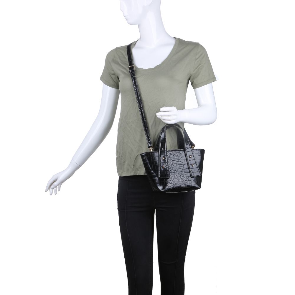 Product Image of Moda Luxe Arden Crossbody 842017126065 View 5 | Black