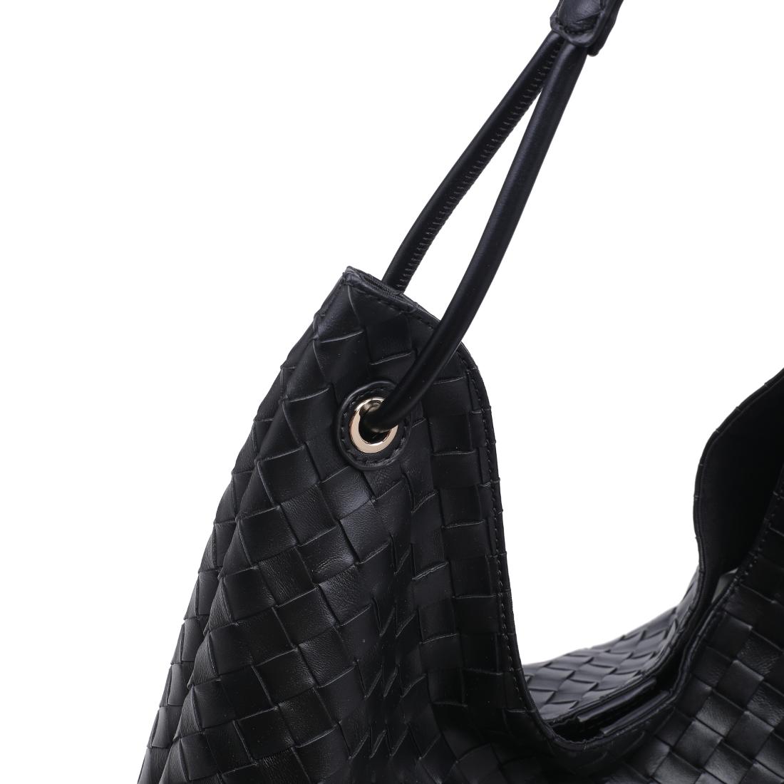 Moda Luxe Ezia Hobo 842017142720 View 8 | Black