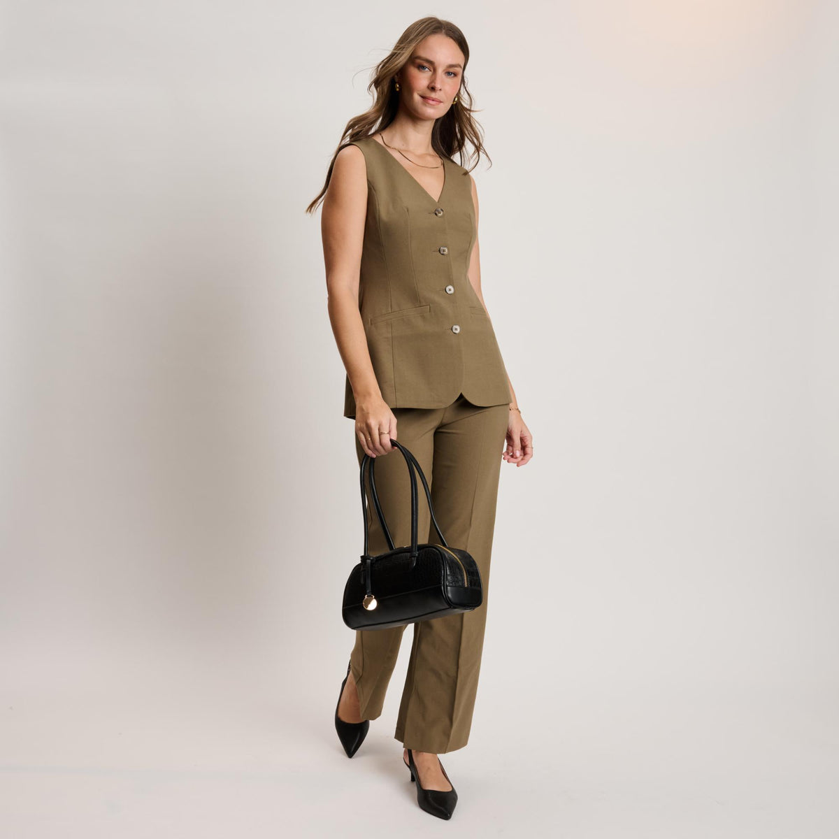 Woman wearing Black Moda Luxe Paloma - Croco Shoulder Bag 842017140399 View 2 | Black