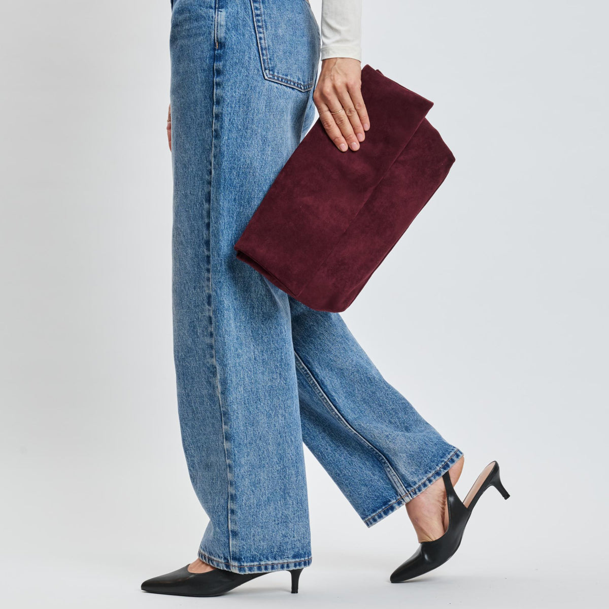 Woman wearing Wine Moda Luxe Zarae Crossbody 842017140009 View 3 | Wine