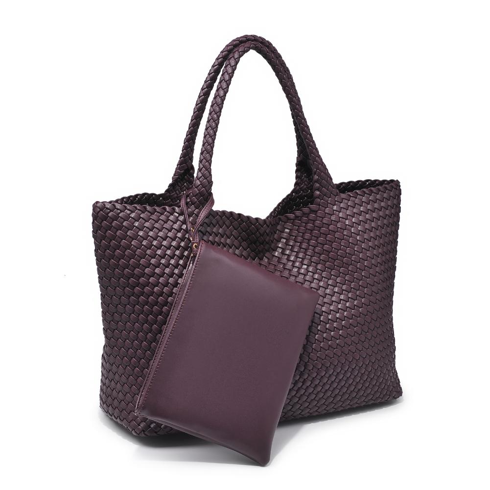 Woman wearing Espresso Moda Luxe Solana Tote 842017136200 View 6 | Espresso
