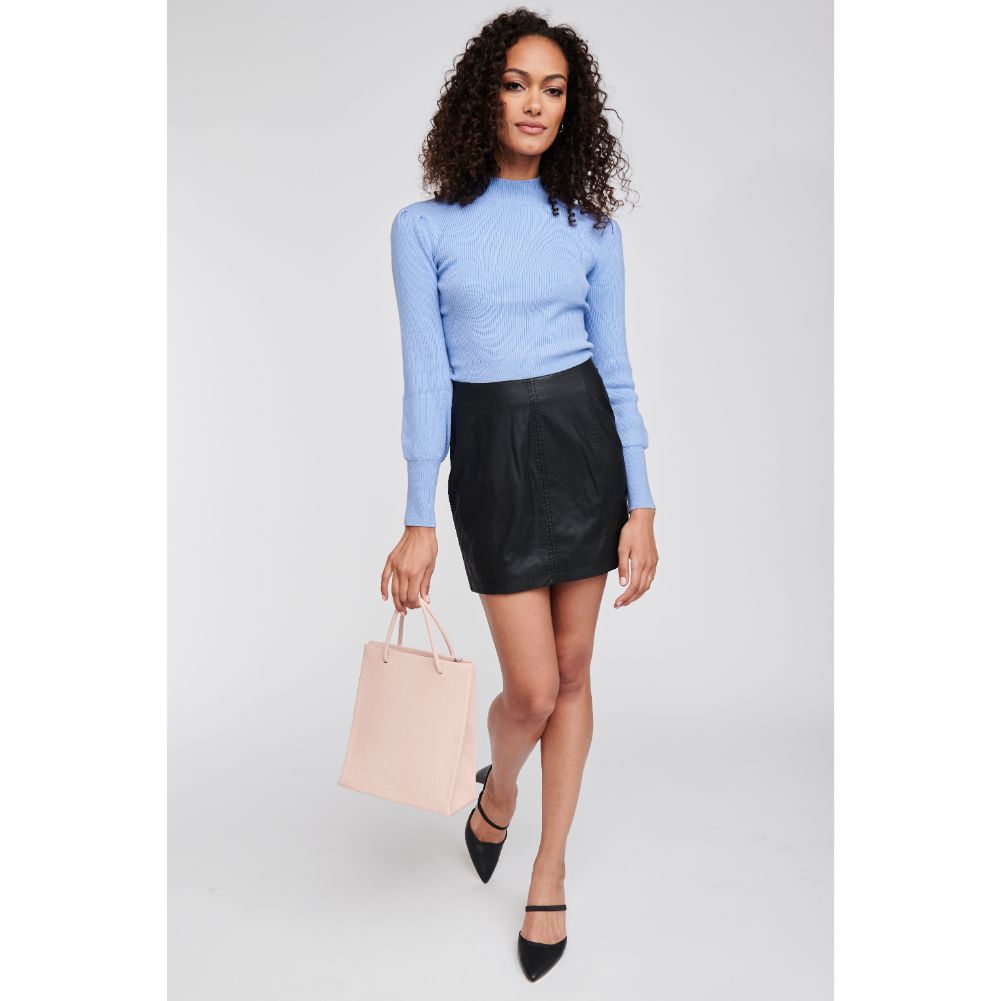 Woman wearing Ballet Moda Luxe Piper Tote 842017125136 View 3 | Ballet
