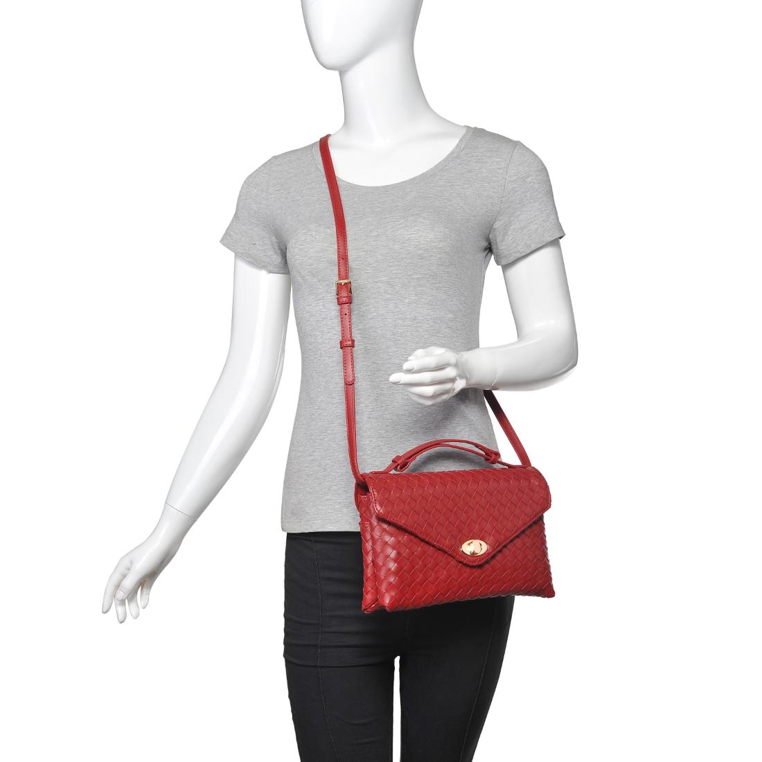 Product Image of Moda Luxe Harper Crossbody 842017139348 View 5 | Red