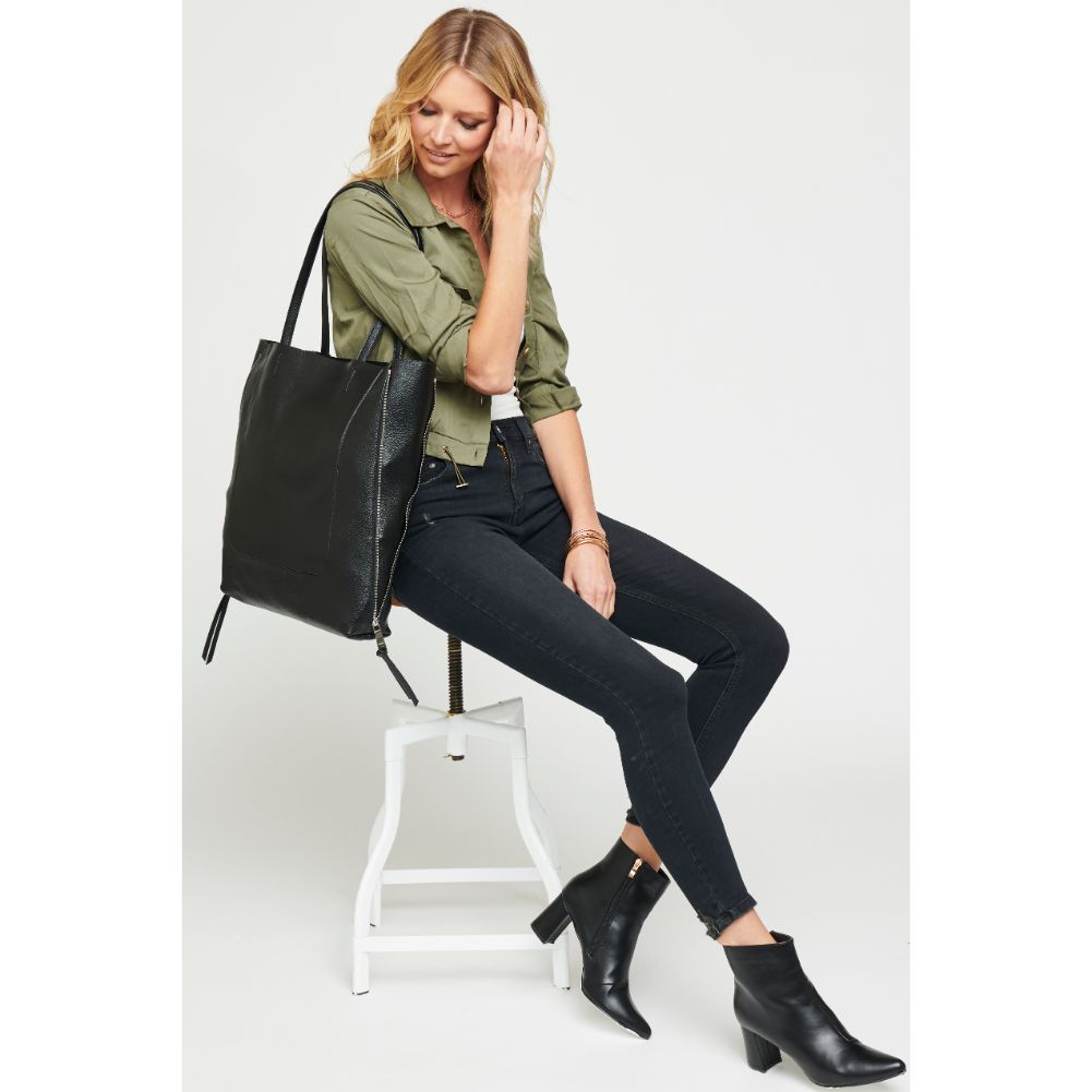 Woman wearing Black Moda Luxe Beck Tote 842017116103 View 2 | Black
