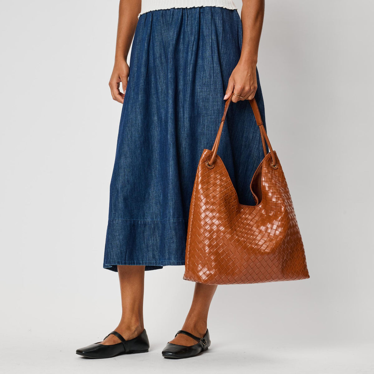 Woman wearing Cognac Moda Luxe Ezia Hobo 842017142744 View 3 | Cognac