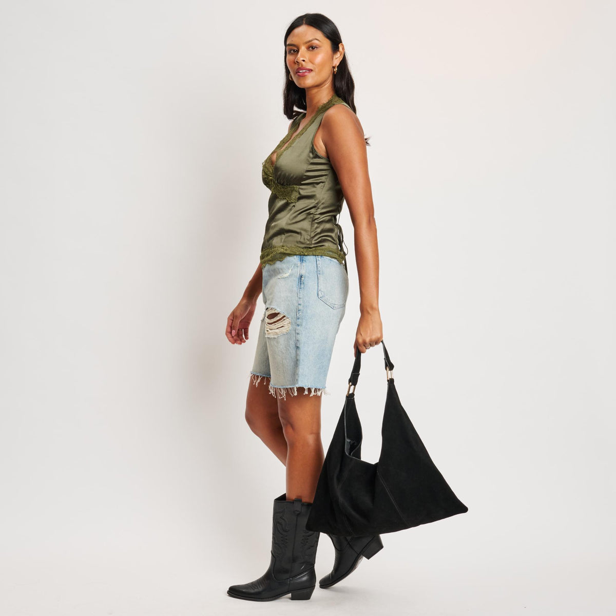 Woman wearing Black Moda Luxe Indie Hobo 842017138921 View 4 | Black