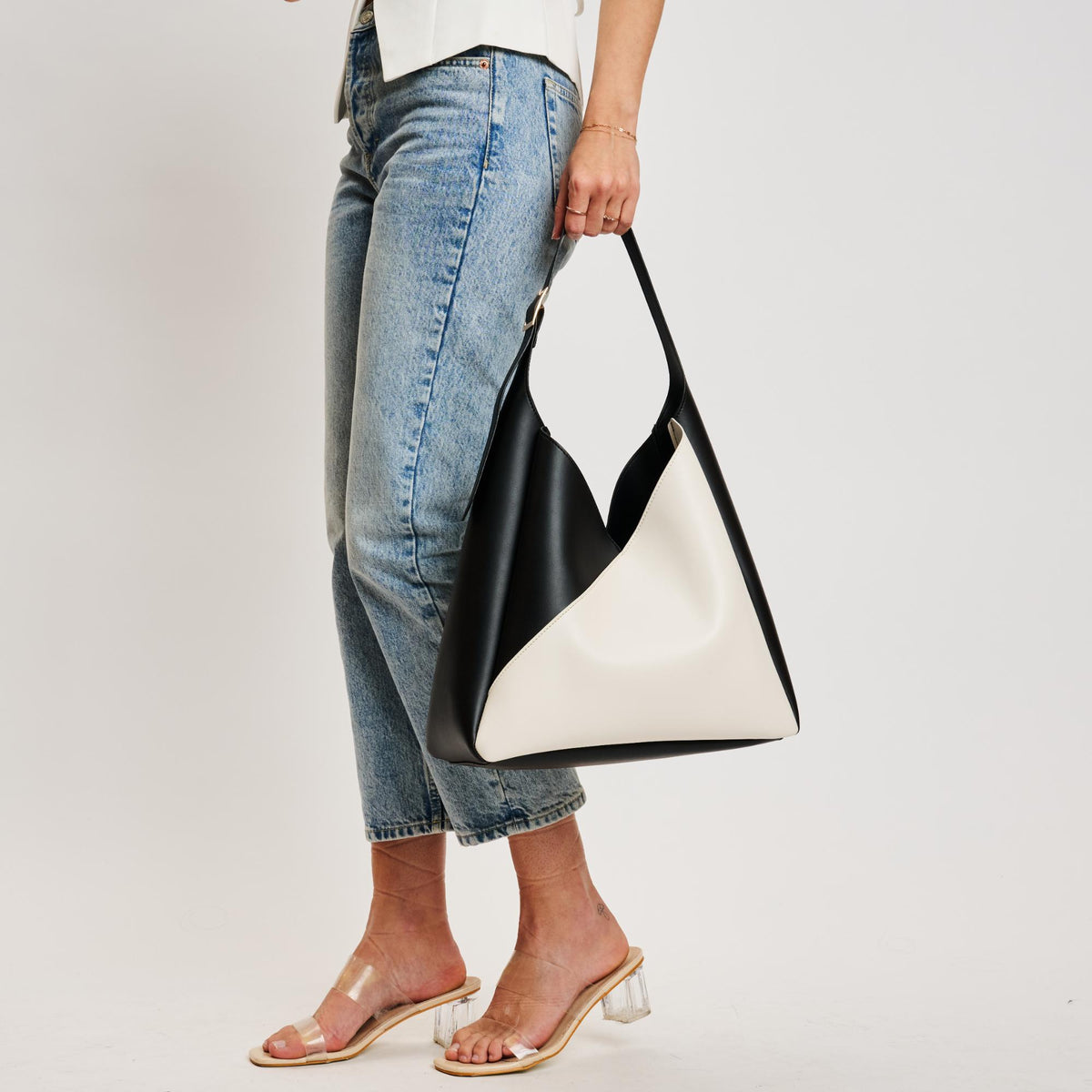 Woman wearing Ivory Black Sol and Selene Frankie Hobo 842017138518 View 4 | Ivory Black