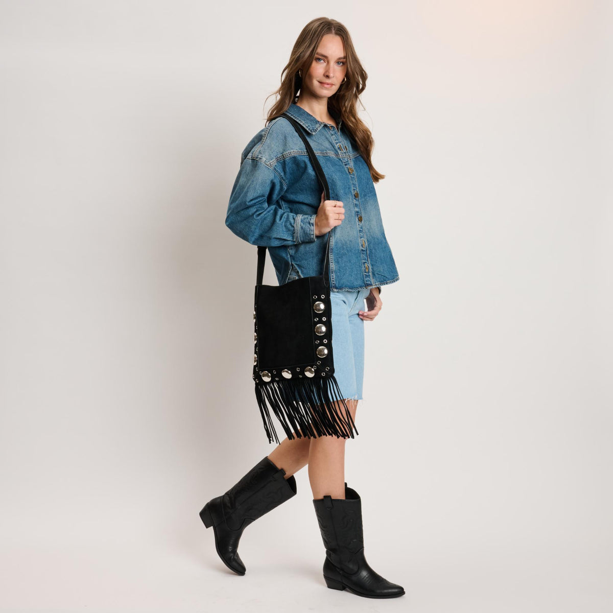 Woman wearing Black Moda Luxe Courtney Crossbody 842017140580 View 2 | Black