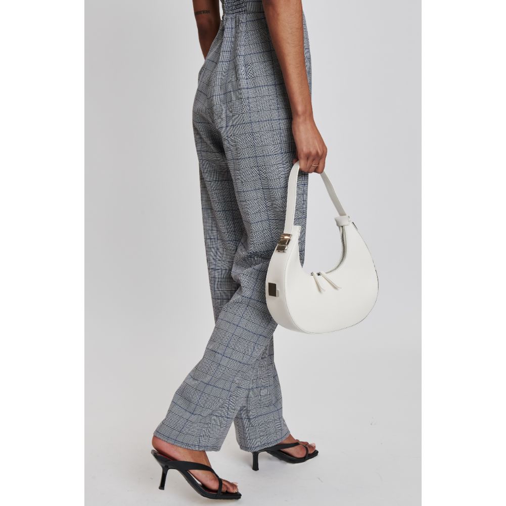 Woman wearing White Moda Luxe Haisley Hobo 842017132455 View 4 | White