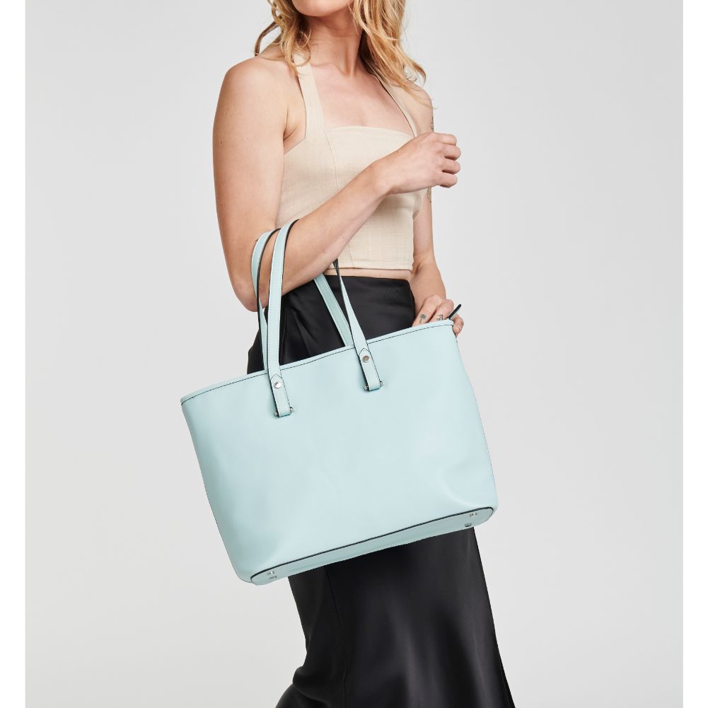 Moda Luxe, Bags, Moda Luxe Fringe Purse